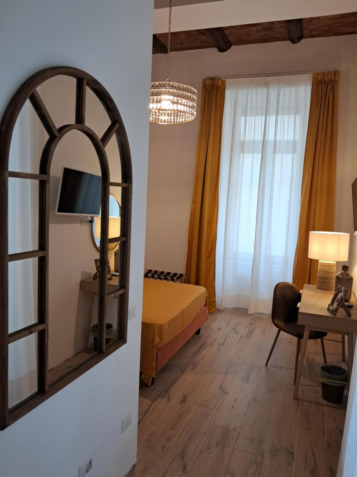 Hotel Domus Sirena Napoli Esterno foto
