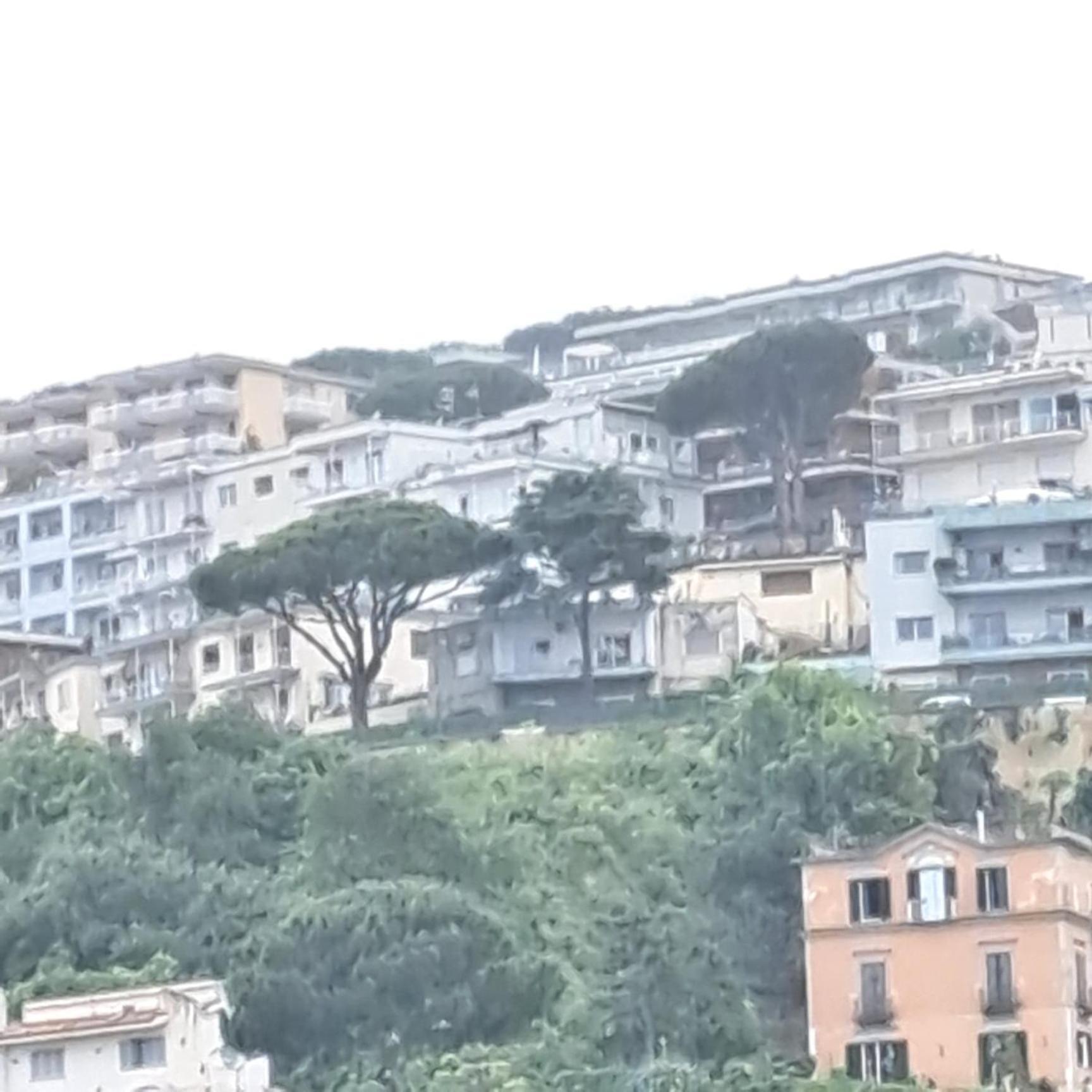 Hotel Domus Sirena Napoli Esterno foto