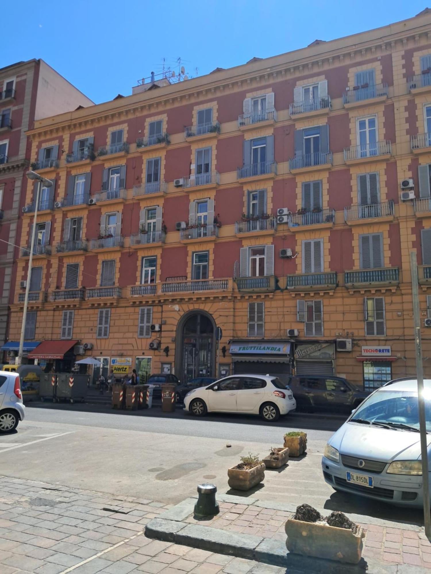 Hotel Domus Sirena Napoli Esterno foto