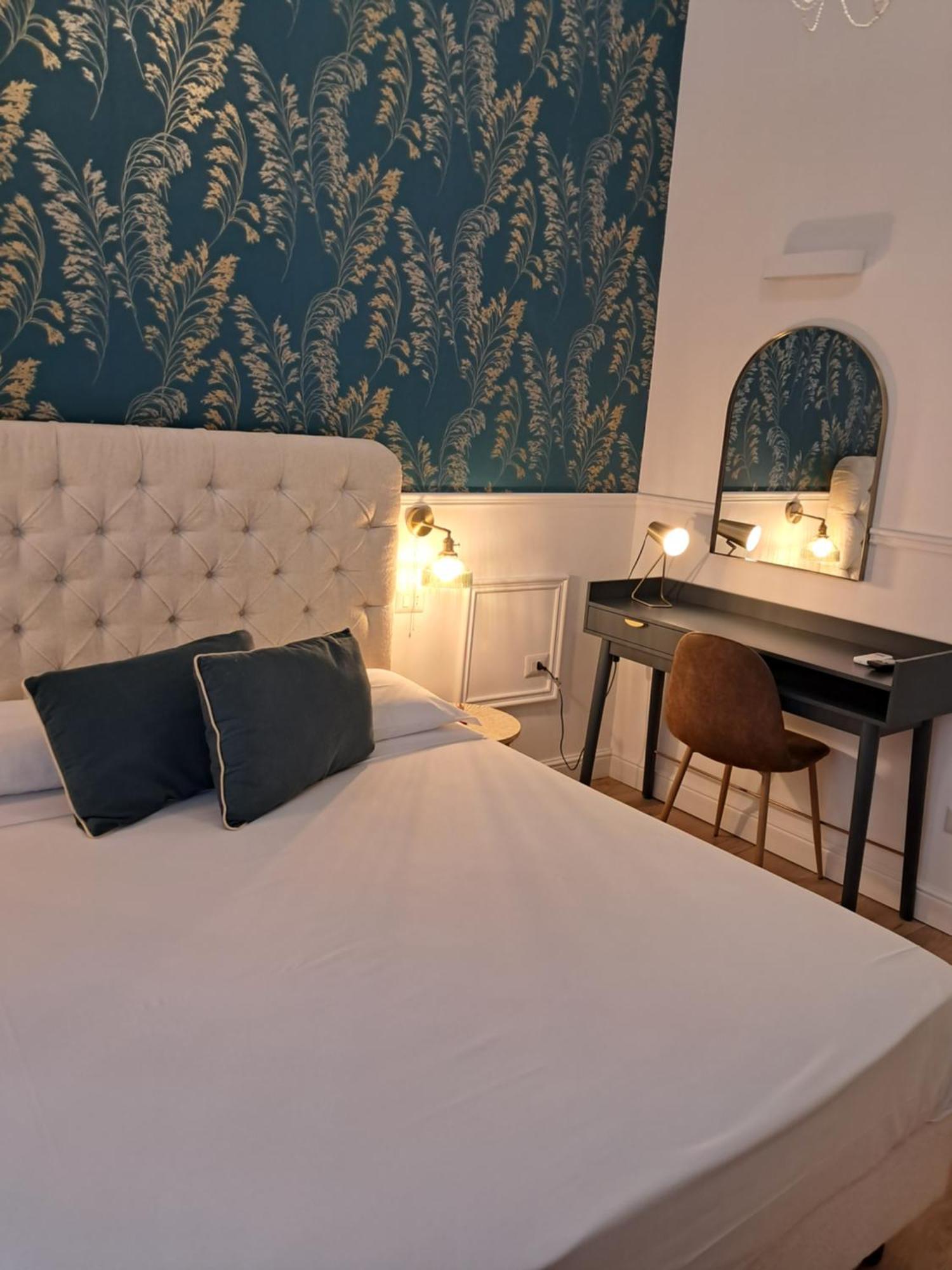 Hotel Domus Sirena Napoli Esterno foto