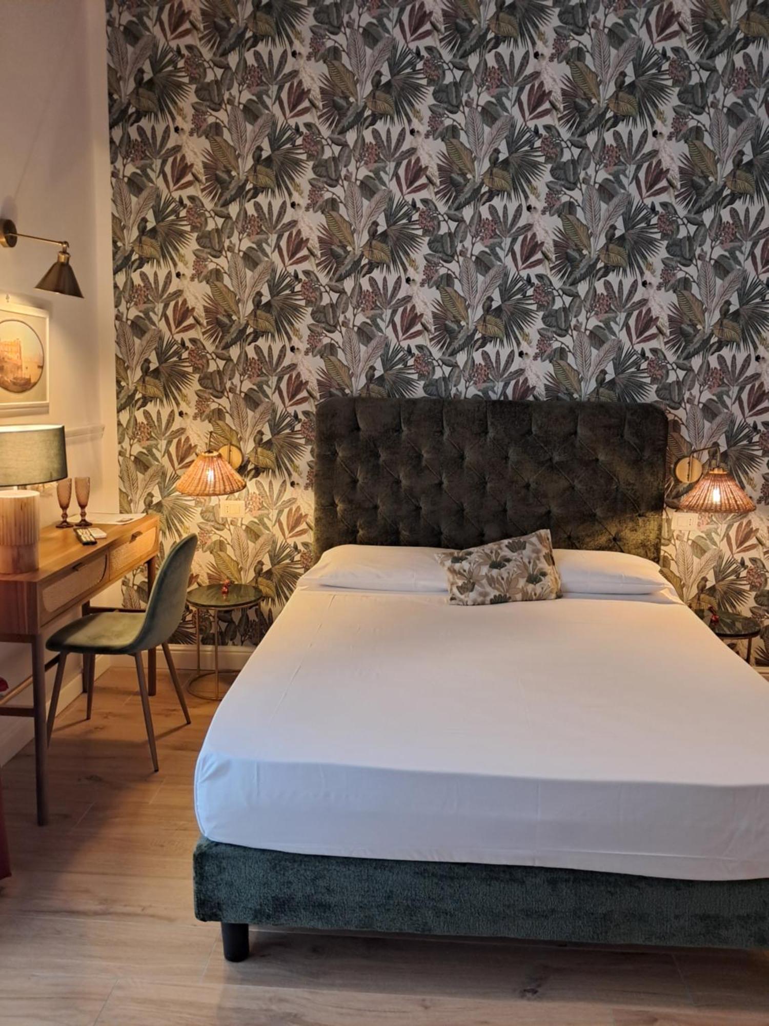 Hotel Domus Sirena Napoli Esterno foto