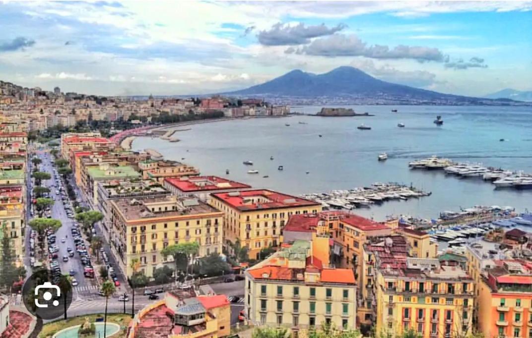 Hotel Domus Sirena Napoli Esterno foto