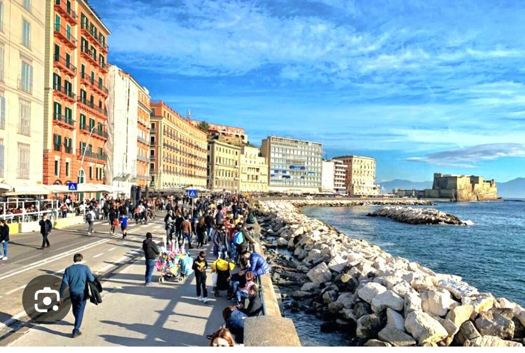Hotel Domus Sirena Napoli Esterno foto